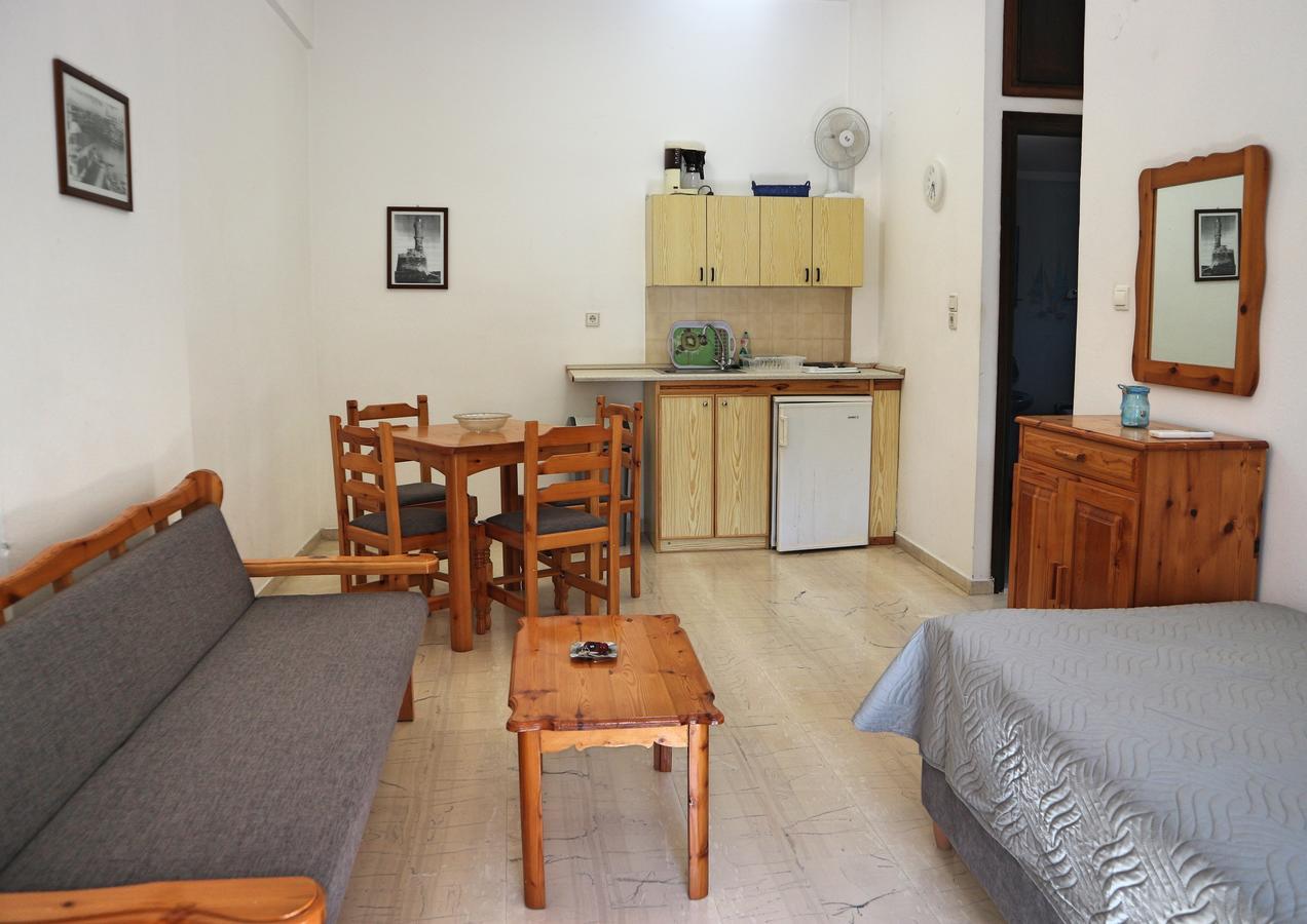 Oliaria Apartments Платаньяс Екстер'єр фото