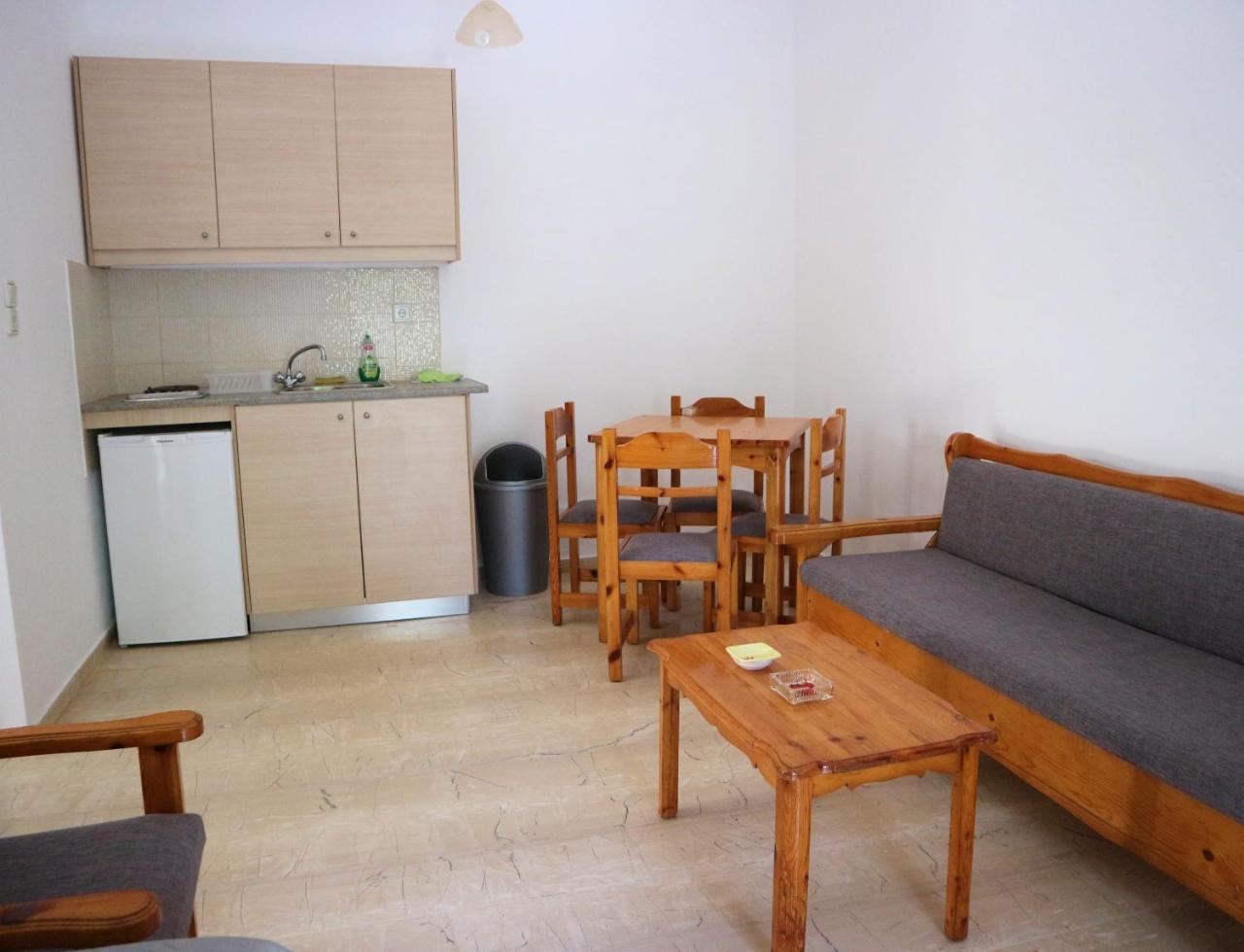 Oliaria Apartments Платаньяс Екстер'єр фото